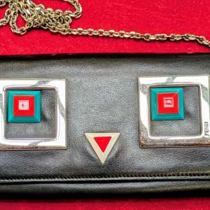 FENDI 3BAGUETTE MONSTER EYES CHAIN WALLET / CLUTCH – BLACK